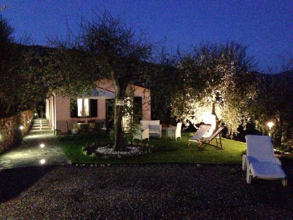 Casa Vacanze Gli Ulivi Borgomaro Værelse billede